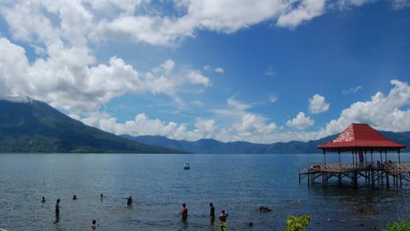 Danau Ranau Diantara Keindahan dan Petualangan