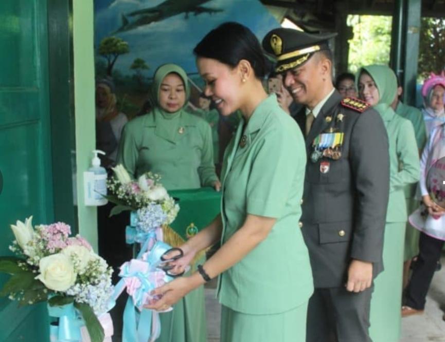 Danpusdikbekang Pusbekangad Resmikan Renovasi Posyandu