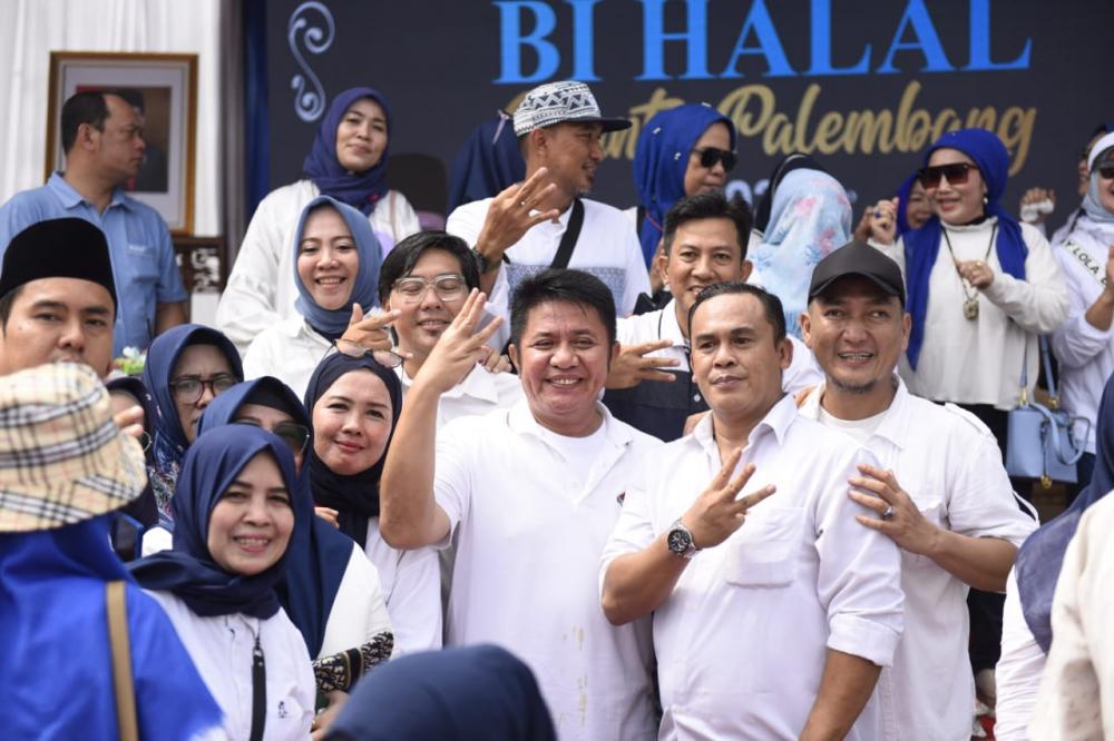 Hari Ketiga Lebaran, Gubernur Herman Deru Senam dan Halal Bihalal Bersama Alumni Smanta Palembang