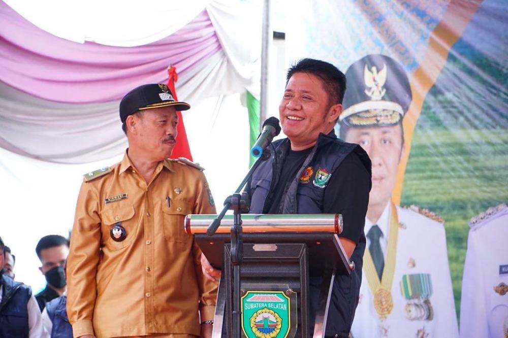 Herman Deru Gaungkan GSMP di Hadapan Ratusan BEMPI se-Indonesia