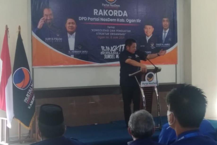 Kader Partai NasDem Harus Dekat dengan Masyarakat