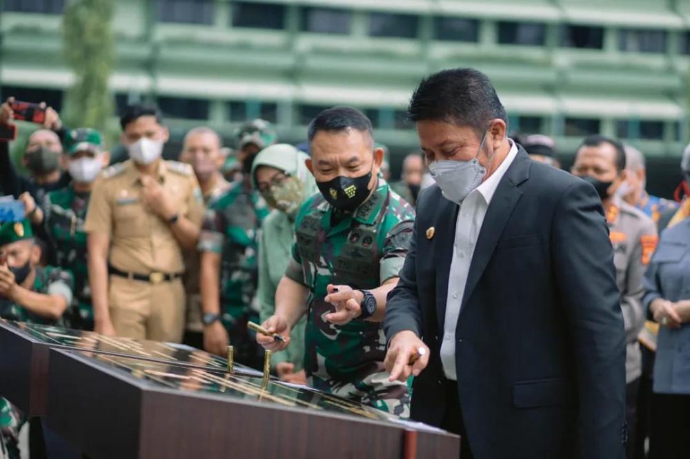 Resmikan Gedung Makodam II Sriwijaya dan Makorem 044/Gapo, Jenderal Dudung Puji Herman Deru