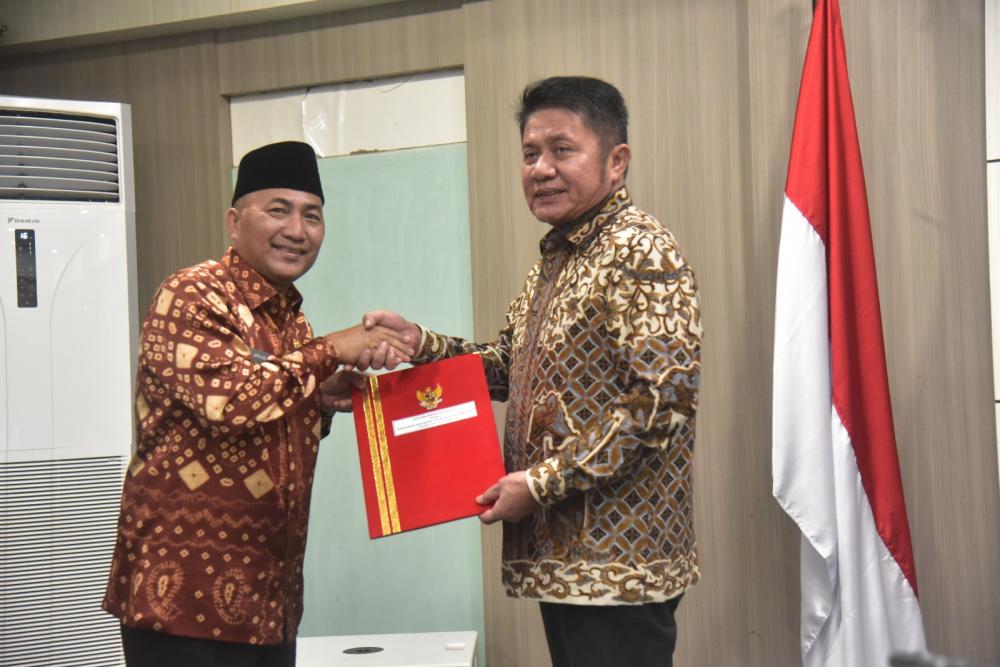 Serahkan SK Perpanjangan Pj Bupati Muba, Herman Deru Beri Pesan Khusus Untuk Apriyadi