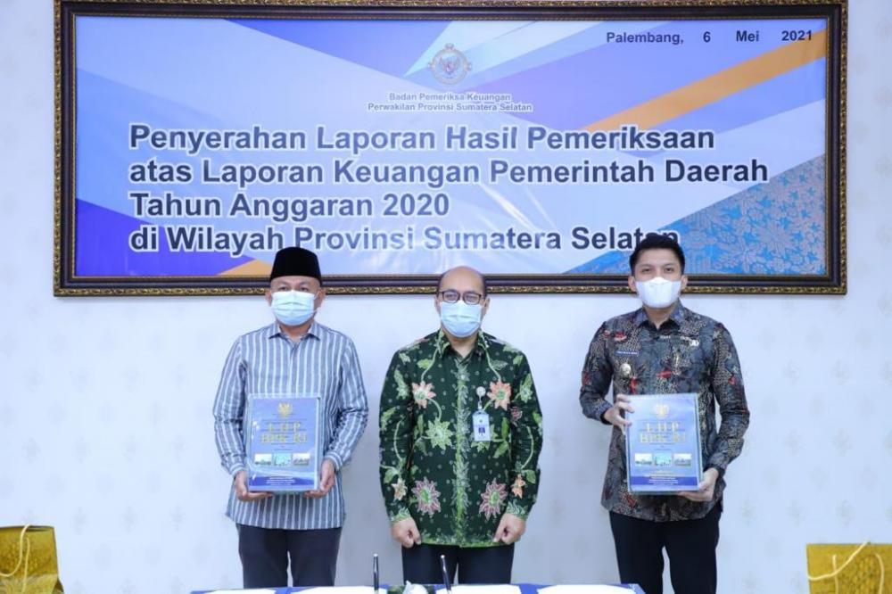 Terima Hasil Laporan Keuangan, Ogan Ilir Dapat Predikat WTP