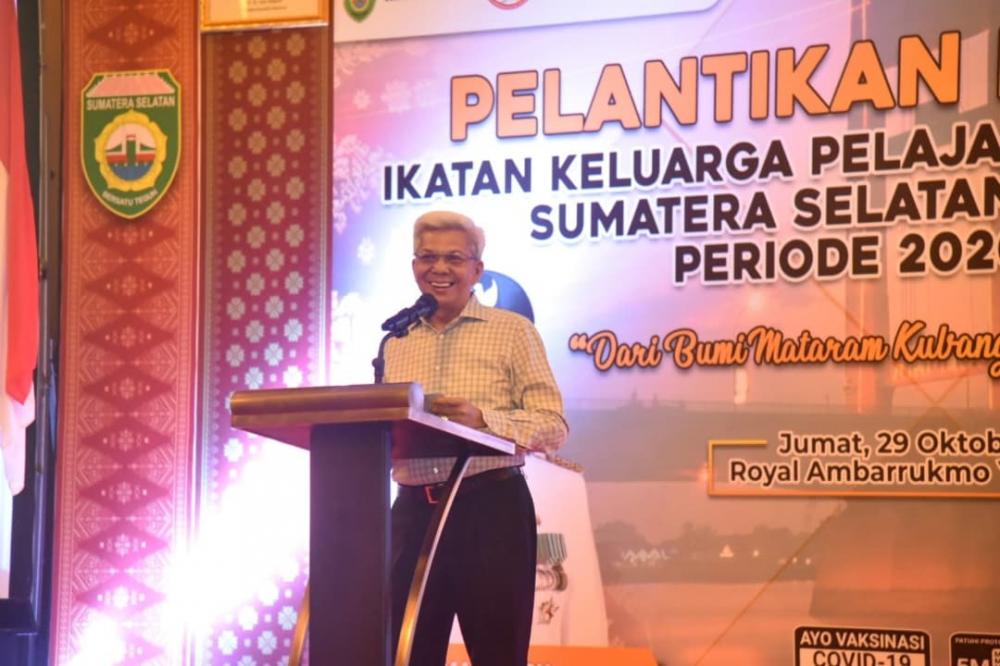Wagub Mawardi Yahya Lantik IKPM Sumsel di Yogyakarta