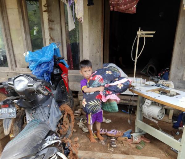 1 Orang Hilang Akibat Banjir dan Longsor di Bandung Barat