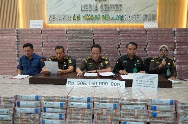 Dugaan Korupsi Kredit Bank Pelat Merah: Kejati Sumsel Sita Uang Tunai Rp506 Miliar, Penetapan Tersangka Tunggu Waktu