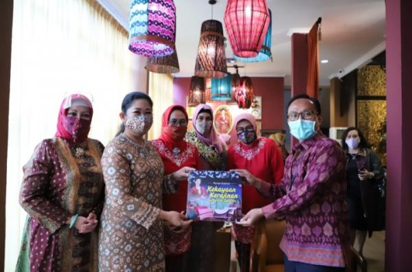 Feby Deru Segera Hadirkan Perpustakaan di Kriya Sriwijaya 