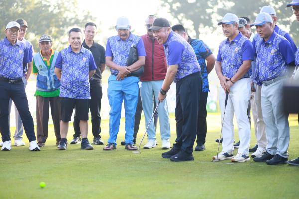 Gubernur Herman Deru Apresiasi Turnamen Golf HUT Palembang, Dorong Kolaborasi Olahraga dan Wisata