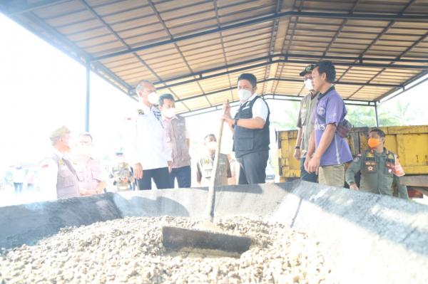 Gubernur Resmikan Pusat Brigade Alat Berat dan Pembuatan Aspal Panas