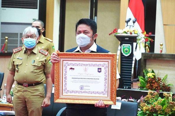 Gubernur Sumsel Raih Penghargaan dari Mendagri