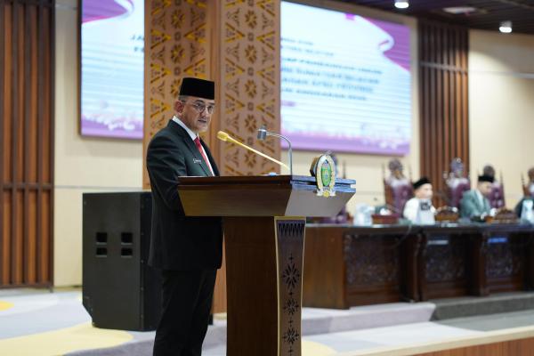 Pemprov Sumsel Jawab Fraksi DPRD: Siap Optimalkan Pendapatan dan Pelayanan Publik 2025