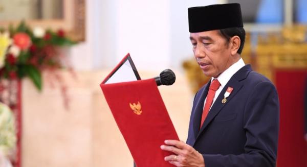 Presiden Jokowi Lantik Anggota DKPP Unsur Tokoh Masyarakat