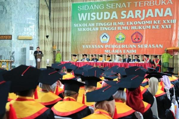 Resmikan Universitas Pertama di Muara Enim, Herman Deru Dorong Pendidikan di Daerah Lebih Berkelas